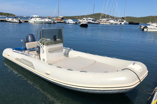 La Maddalena Archipelago: Inflatable Boat Tour with Guide (No License Required)
