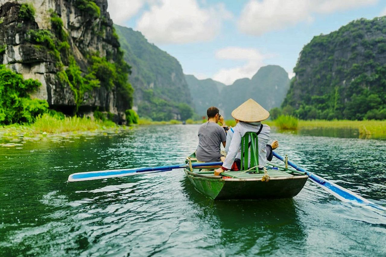 Hanoi: Full-Day Bedevaart naar ParfumpagodePrivérondleiding