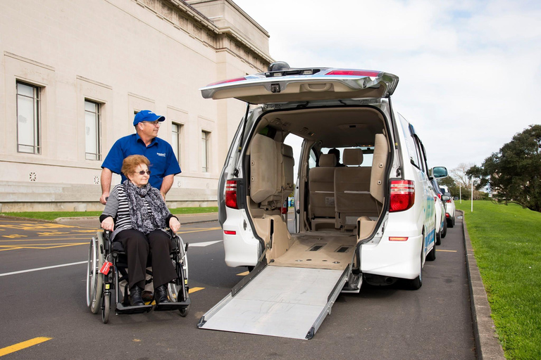 Bay of Islands: Private Wheelchair-Accessible Custom Tour