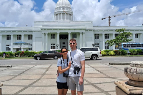 Colombo: Tour privado de la ciudad en Tuk Tuk con guía 4 horas