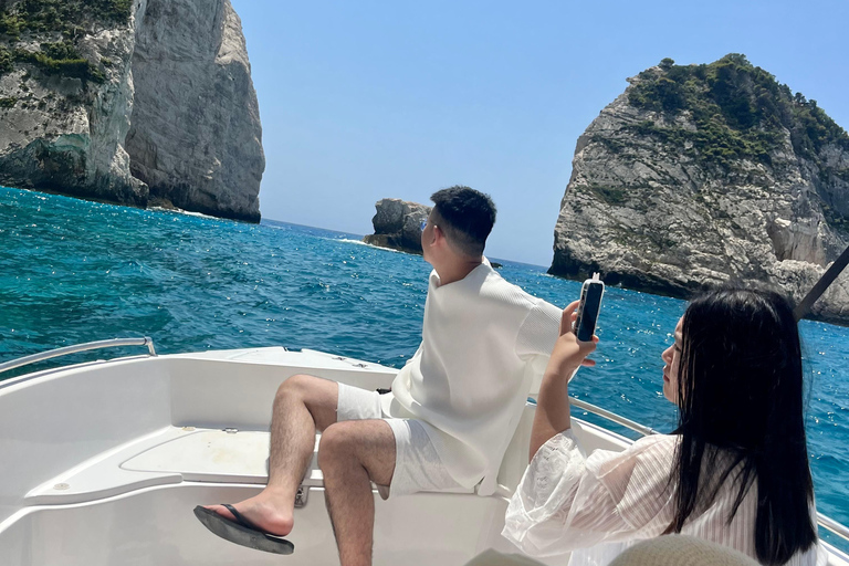 Zakynthos : Visite privée Vip avec tour en bateau optionnelZakynhtos : Visite privée Vip avec tour en bateau optionnel