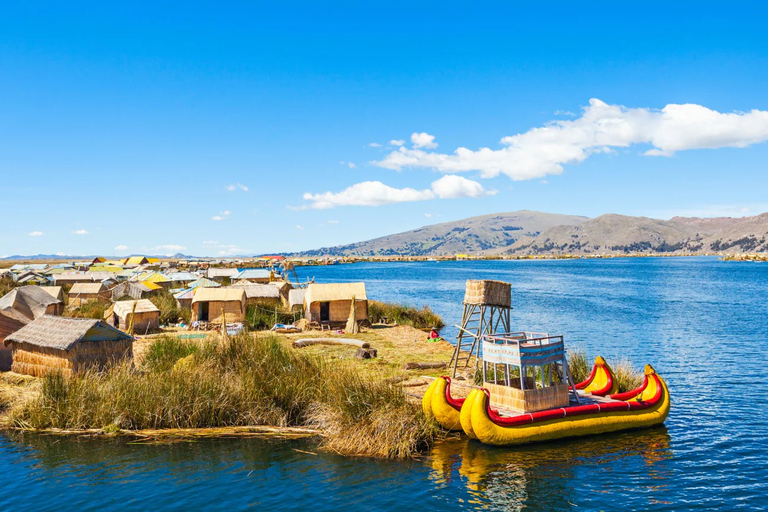 Puno : Visite d&#039;une jounée au lac Titicaca avec déjeuner typique.