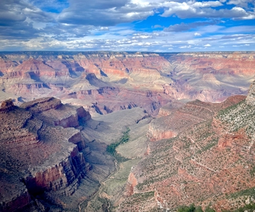 From Phoenix: Grand Canyon with Sedona Day Tour
