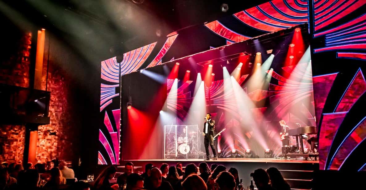 Afbeelding 8 van Amsterdam: VEGAS-dinnershow met 3-gangenmenu om te delen