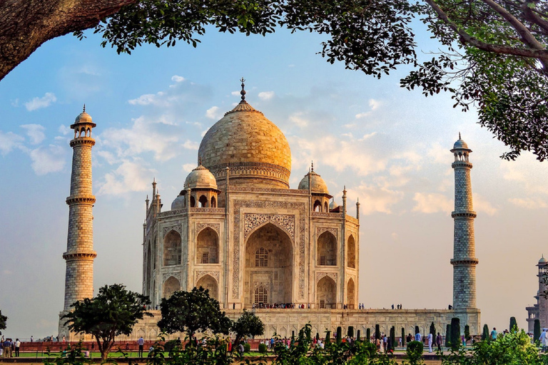 Private Same Day Agra Tour By Car From Delhi