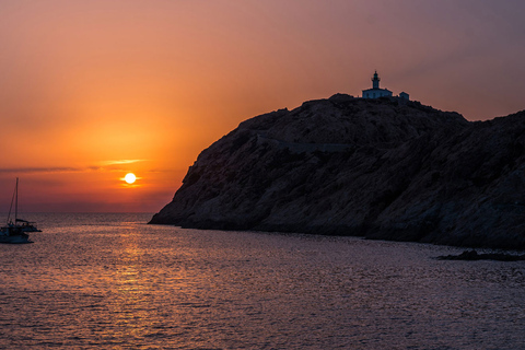 Ile Rousse : Apéritif au coucher du soleil