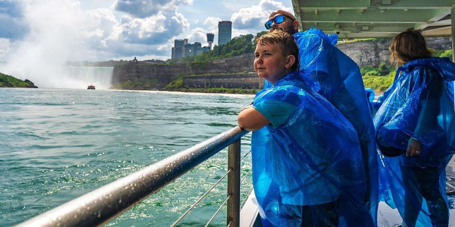 Niagara Falls USA: Cave of the Winds & Maid of the Mist Ride