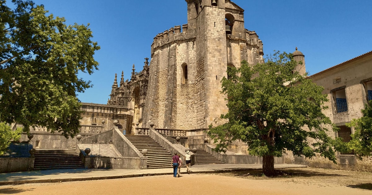 Tomar: Knight's Templar Castle and Convent of Christ Tour | GetYourGuide