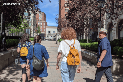 Montreal: Private Walking Tour of Downtown and Old Montreal Tour in English
