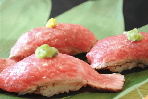 Kobe’s Top Restaurant Reservation for A5 Kobe Beef & Sushi Kobe Beef Special Meal Set (Sashimi & Sirloin Steak)