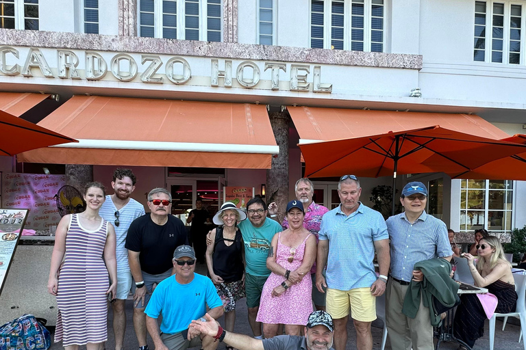 Miami Beach: Tour guiado de bicicleta com degustação gastronómica (Adultos)