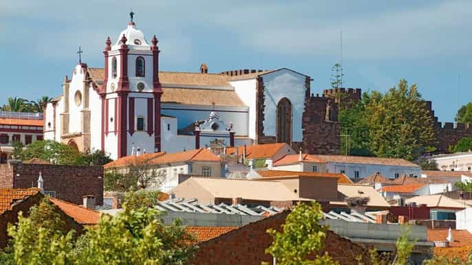 Silves and Monchique Mountain: Guided Bus Tour