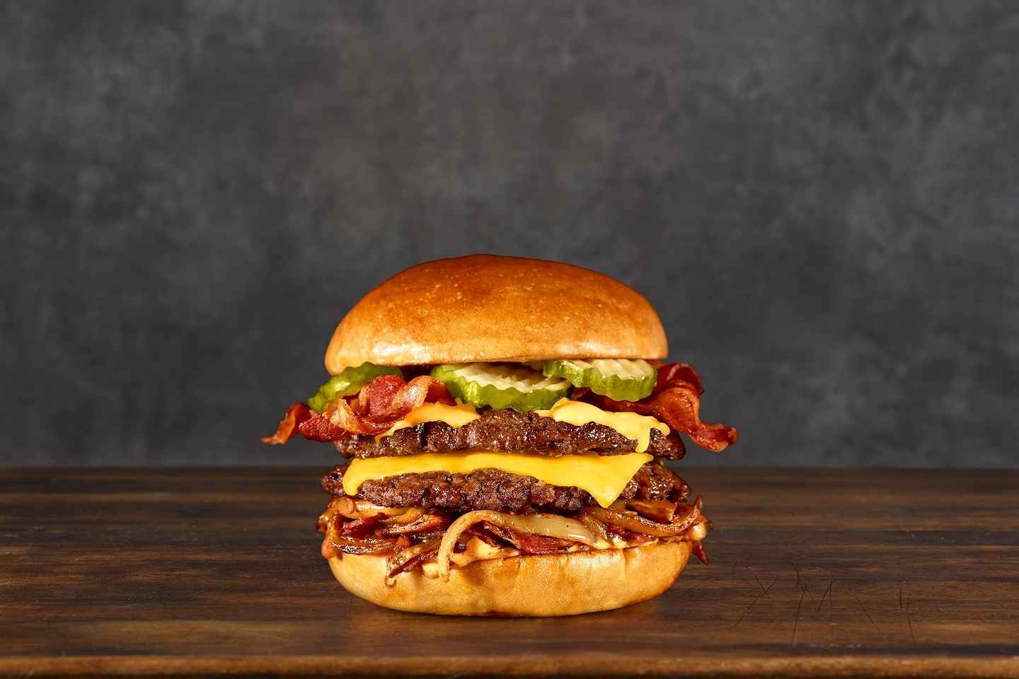 Мюнхен: Обед или ужин в Hard Rock Cafe с готовым меню