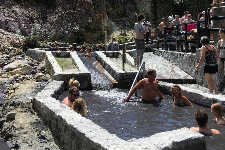 St. Lucia: Private Bootstour nach SoufriereHalbtags 25&#039; Schnellboot &quot;Israel King&quot;