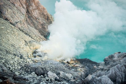 Surabaya/Malang/Probolinggo: 2D1N Bromo & Ijen W/ Bali drop Malang:2D1N budget sharing tour Bromo & Ijen W/ Bali dropoff