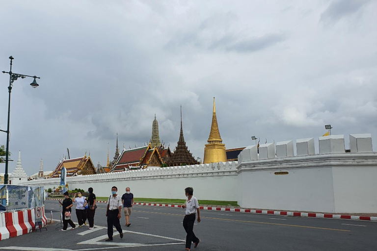 Bangkok: Old City Electric Tuk-Tuk Tour with Guide Private Tour no pick up