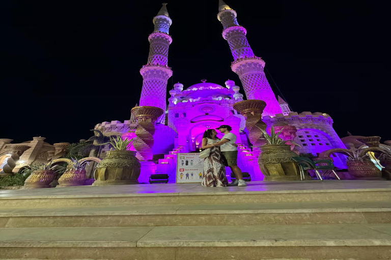 Sharm Signature Experience: Mosque, Cathedral & Old Market