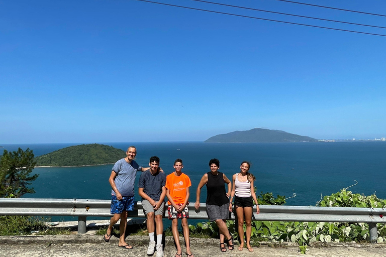 De Hue à Hoi An en jeep par le col de Hai Van avec des arrêts fabuleux