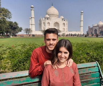 Agra: Visit Taj Mahal and Experience a Peaceful Village Walk