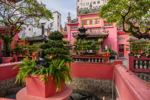 Ho Chi Minh: Half-Day City Exploration by Car