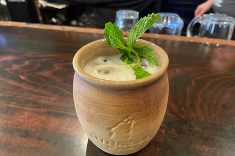 DC: tour gastronomico dei quartieri locali con DrinkEatWalk ToursDC: tour gastronomico nel quartiere con DrinkEatWalk Tours