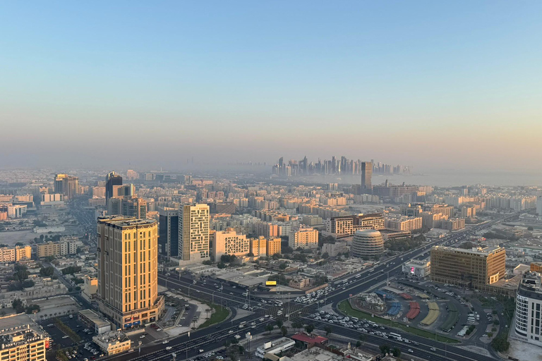Doha: Sunrise Hot Air Balloon Flight