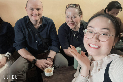 Hanoi: Private Walking Tour with Local Student War Stories Tour: Ho Chi Minh Complex & Hoa Lo Prison