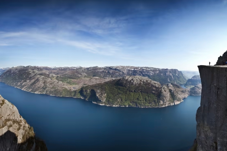 2days flexible tour to hardanger and sognfjord glacier 2days flexible tour to hardanger and sognfjord Flåm