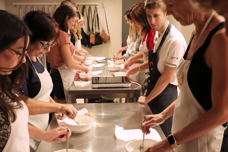 Curso de cocina toscana con visita al mercado central de Florencia