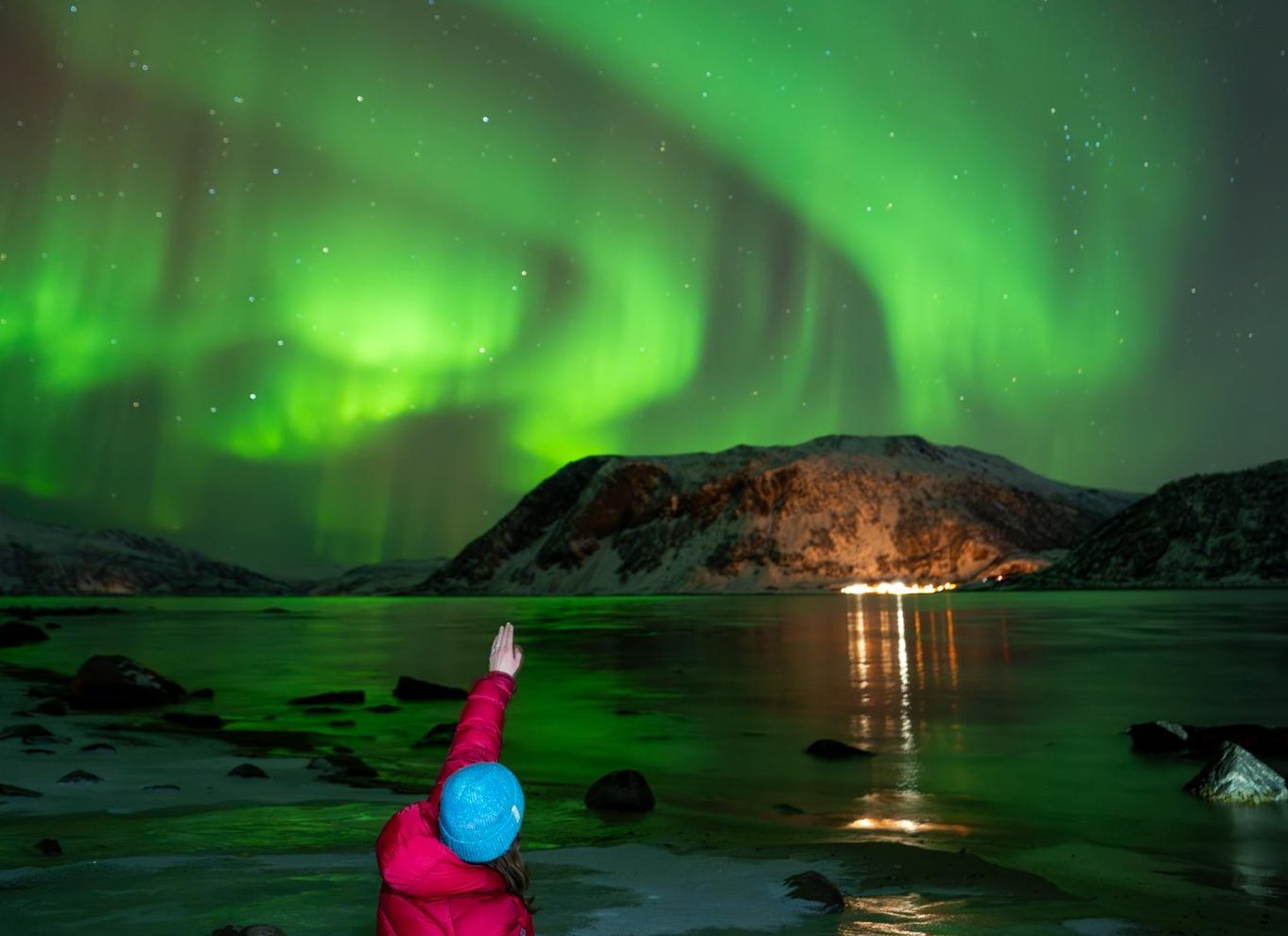 Tromsø: Nordlys i minibus med gratis fotos og et varmt måltid