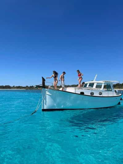 Crucero por las playas del sur de Menorca. Гмуркане с шнорхел и СуП