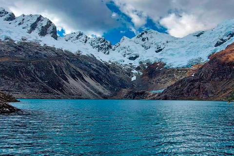 Huaraz: Rocotuyoc Ice Lagoon - White Mountain Range