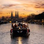 Amsterdam: crociera serale sui canali con bevande opzionali