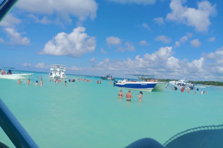Saona-eiland: Hoogtepunten Tour met Catamaran en SpeedbootSaona Eiland: hoogtepunten tocht catamaran en speedboot