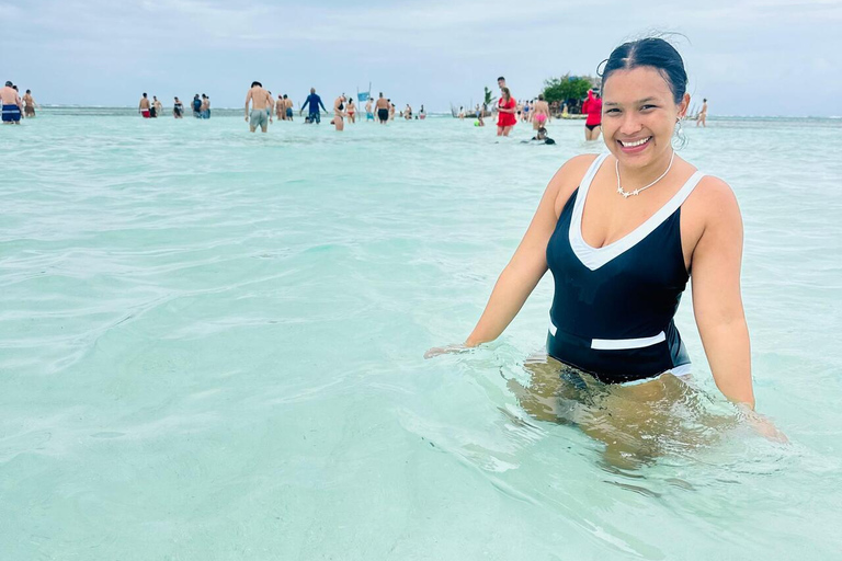 San Blas Day Trip: Isla Perro, Isla Diablo & Natural Pool