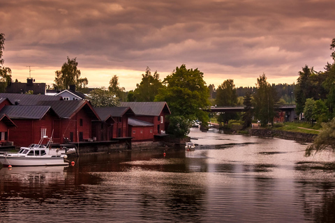 Helsinki: Medieval Porvoo Private Premium Half-Day Tour