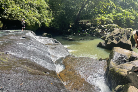 Manila: Private geführte Wanderung zu den Hulugan-Wasserfällen mit Abholung vom Hotel