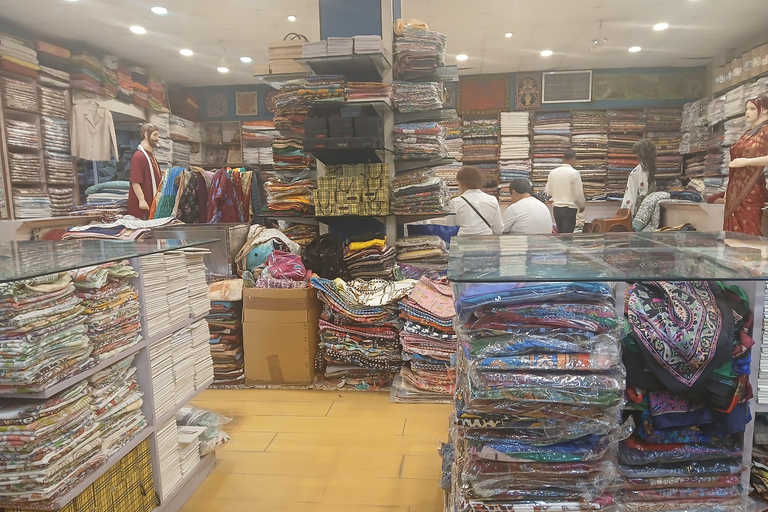 Jaipur Private Shopping Tour with Car, Guide, Pickup/Drop