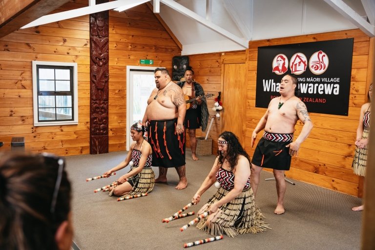 Kulturelle Darbietung, Maori-Tanz