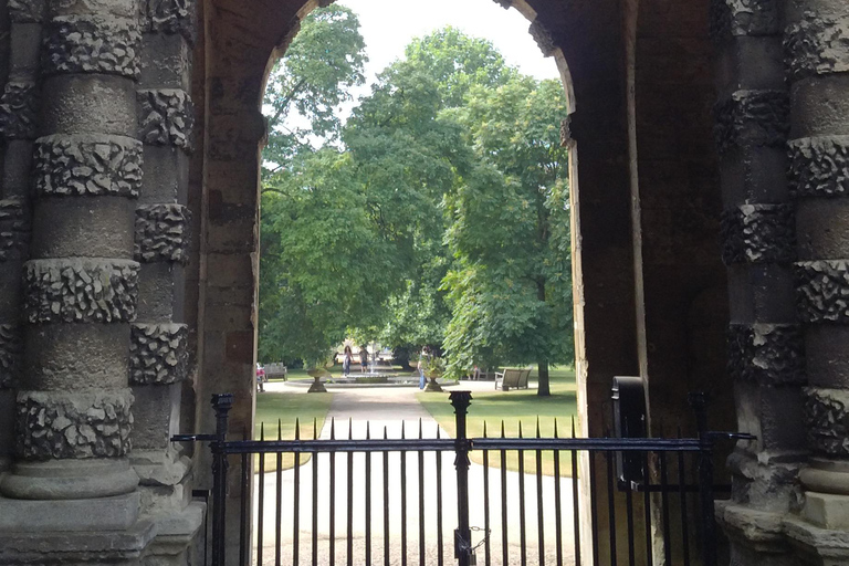 Oxford College Gardens - inkluderar områden som är stängda för allmänheten