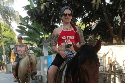 Gili Trawangan: Horse Riding on the Beach30 Minutes