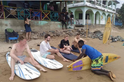 Takoradi Busua Beach: Surfing Adventure Experience