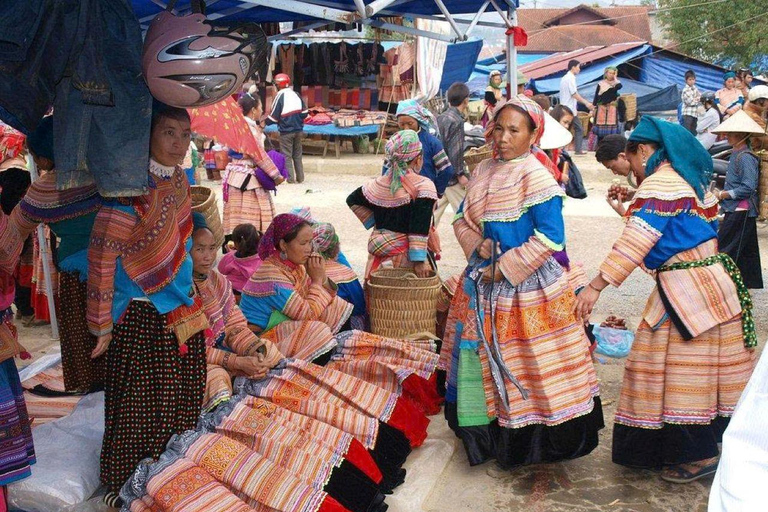From Sapa: 1D Local Bac Ha Sunday Market Tour - Best Seller Bac Ha Market Tour with Local Lunch ( Lunch Included )