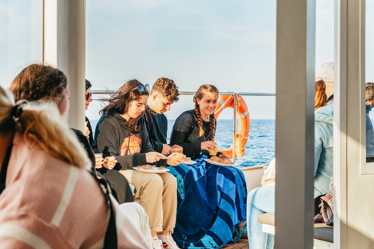 Mallorca: zonsopgang op het water en dolfijnentour