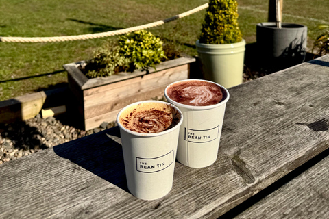 Stirling: The Essential E-Bike Tour of The City and Beyond Standard Bike