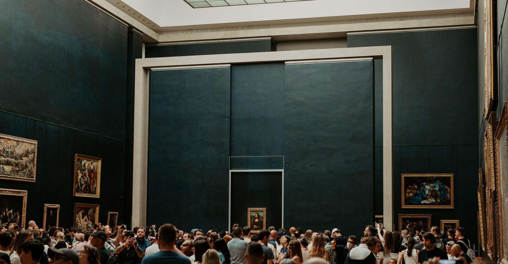 Paris: Louvre Museum Hosted Entry and Mona Lisa Audioguide