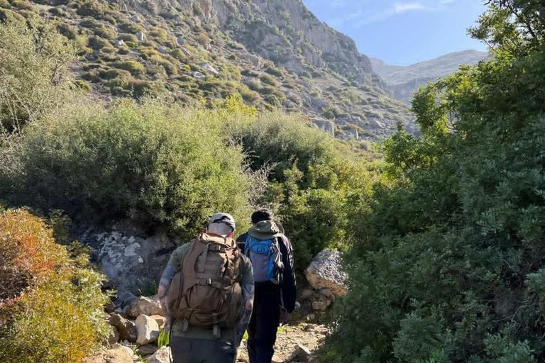 Chefchaouen: Rif Mountains Hiking Adventure with Lunch & 4x4