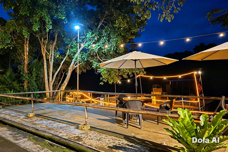 Puerto Princesa: Iwahig Firefly River Cruise with Dinner