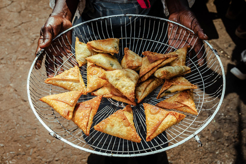Kampala: Matoke Moments Food Tour with 12+ Tastings