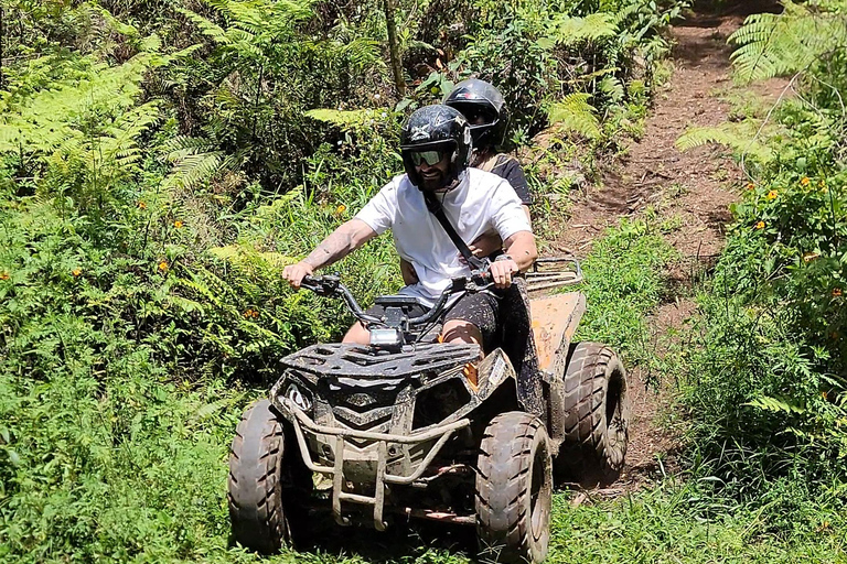 Aventura de quadriciclo em Medellín